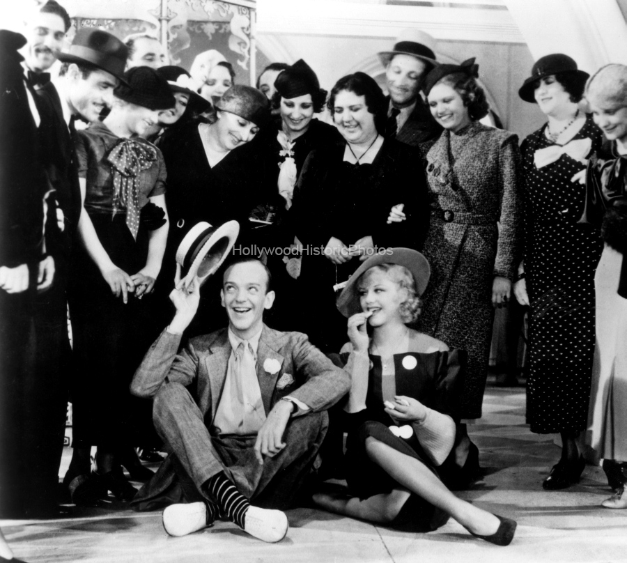 Ginger Rogers 1933 wm.jpg